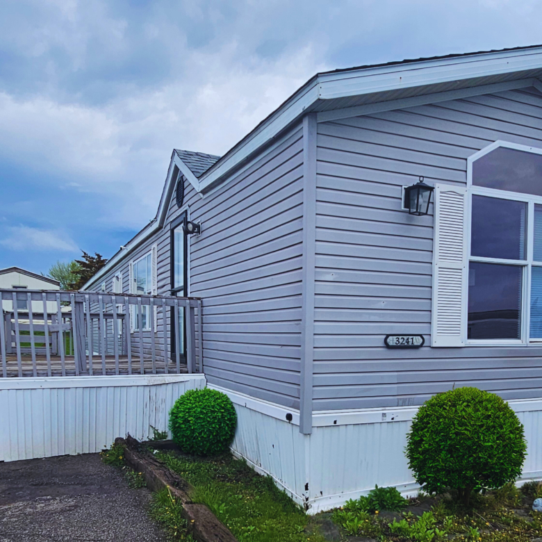 3/2 Fortress #3241BR – Waterloo, Iowa