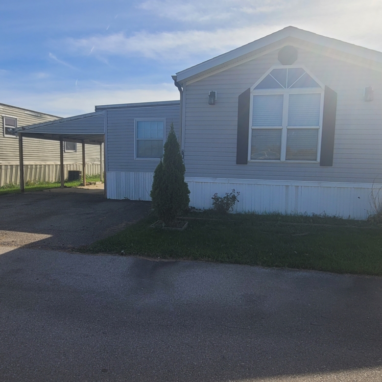 3/2 Dutch House #719 – Cedar Falls, IA