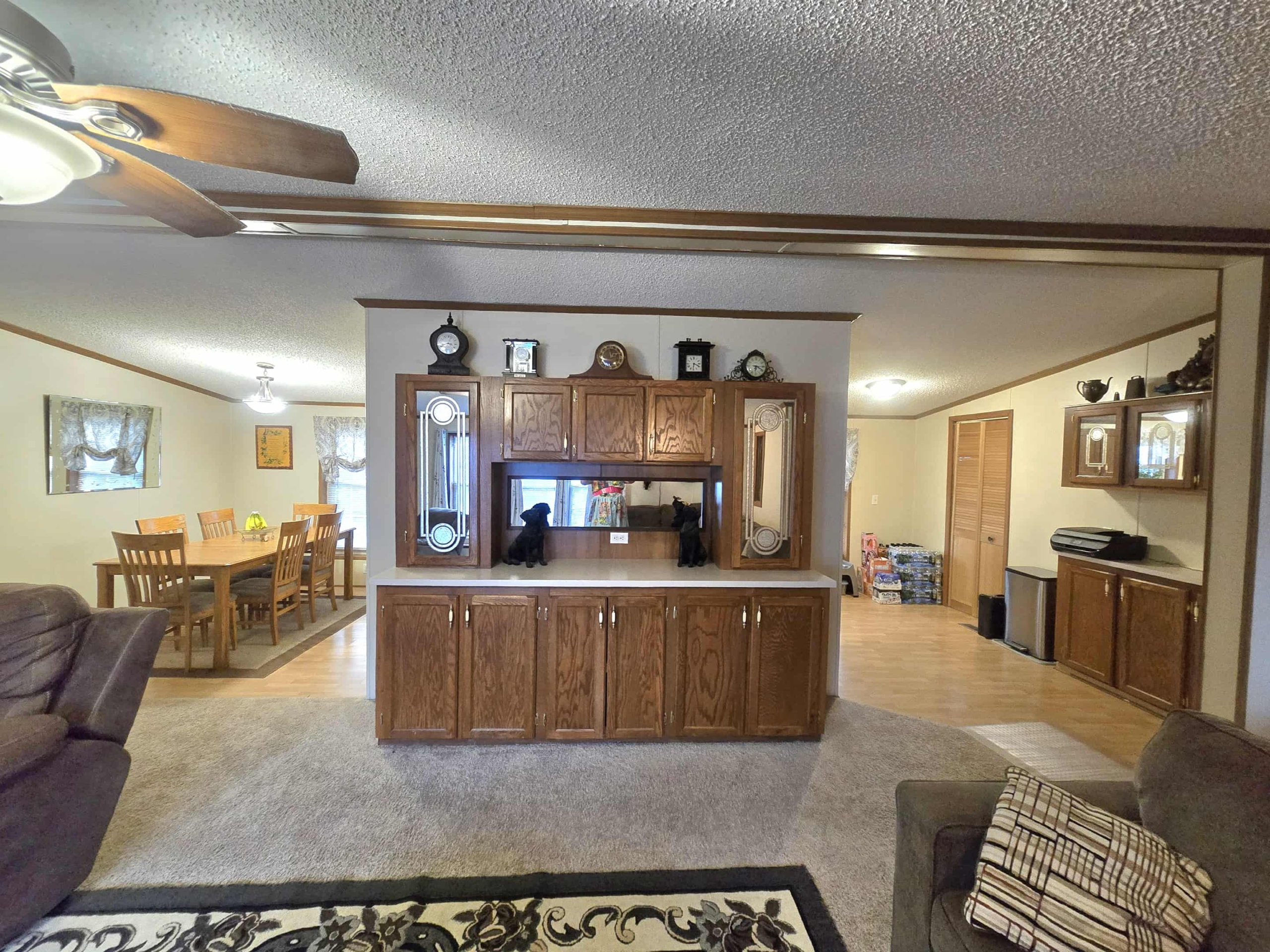 25f0bcba-26f7-42f5-88ea-aca7b8c0aef0