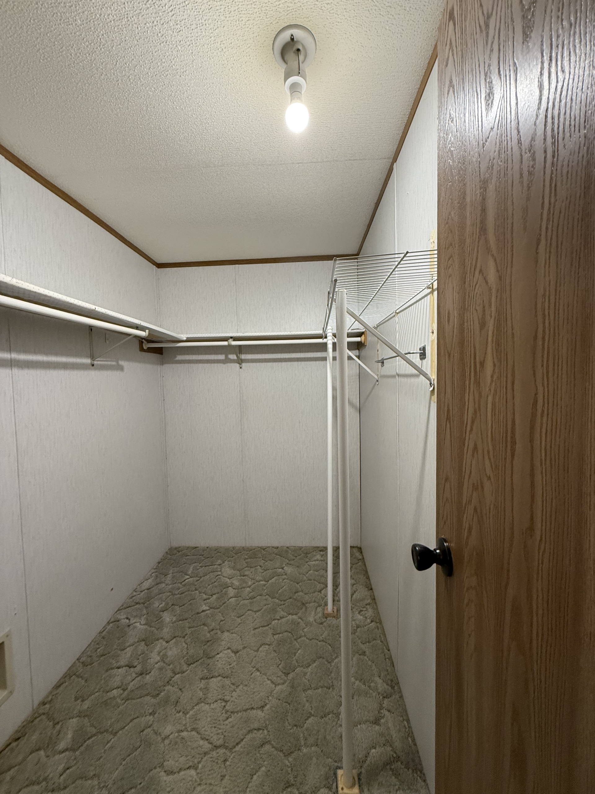 3&2 BellaVista 486 – Cedar Rapids, IA (2)