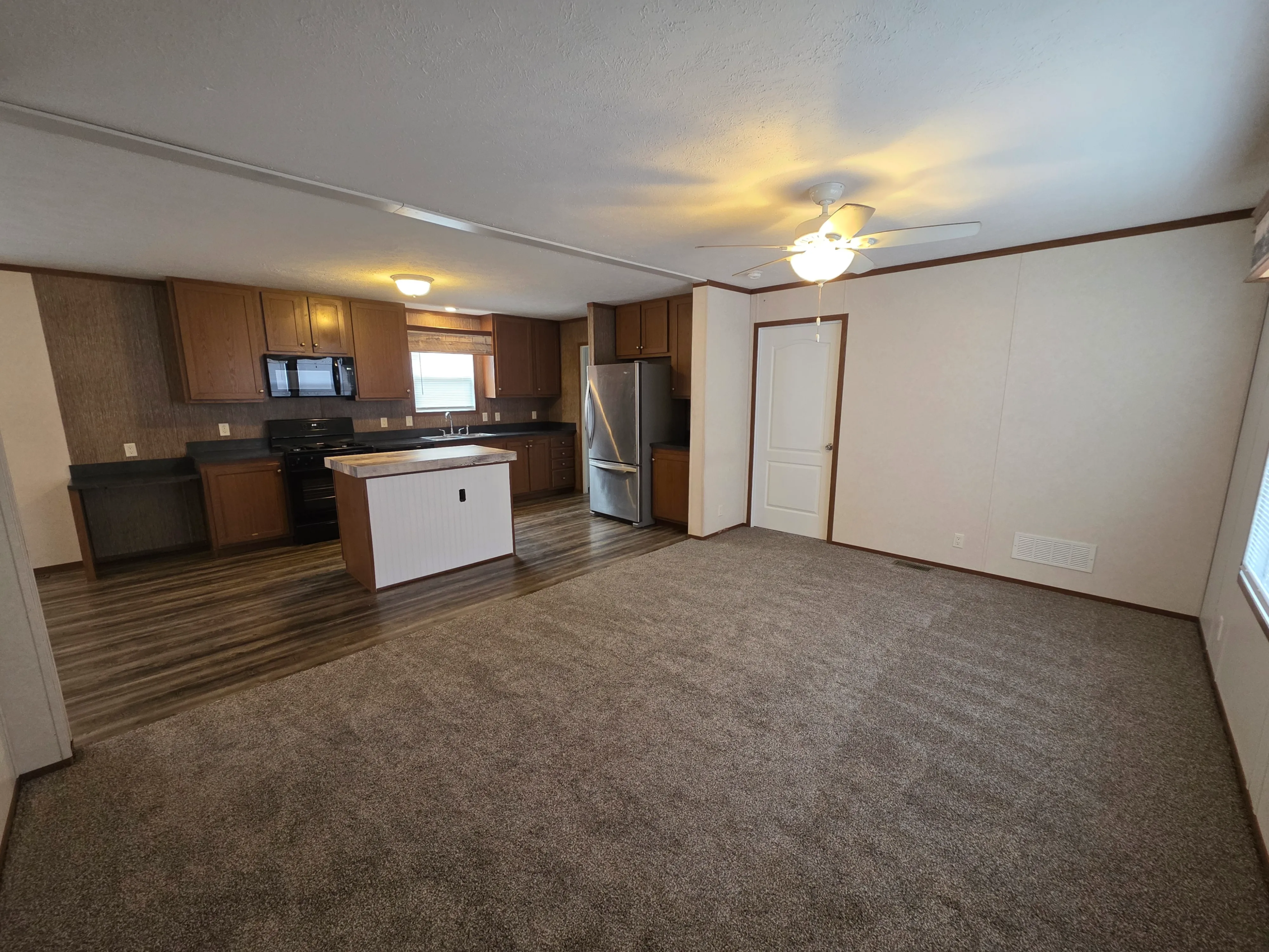 42 Clayton Pulse #341 – Cedar Falls, IA (6)