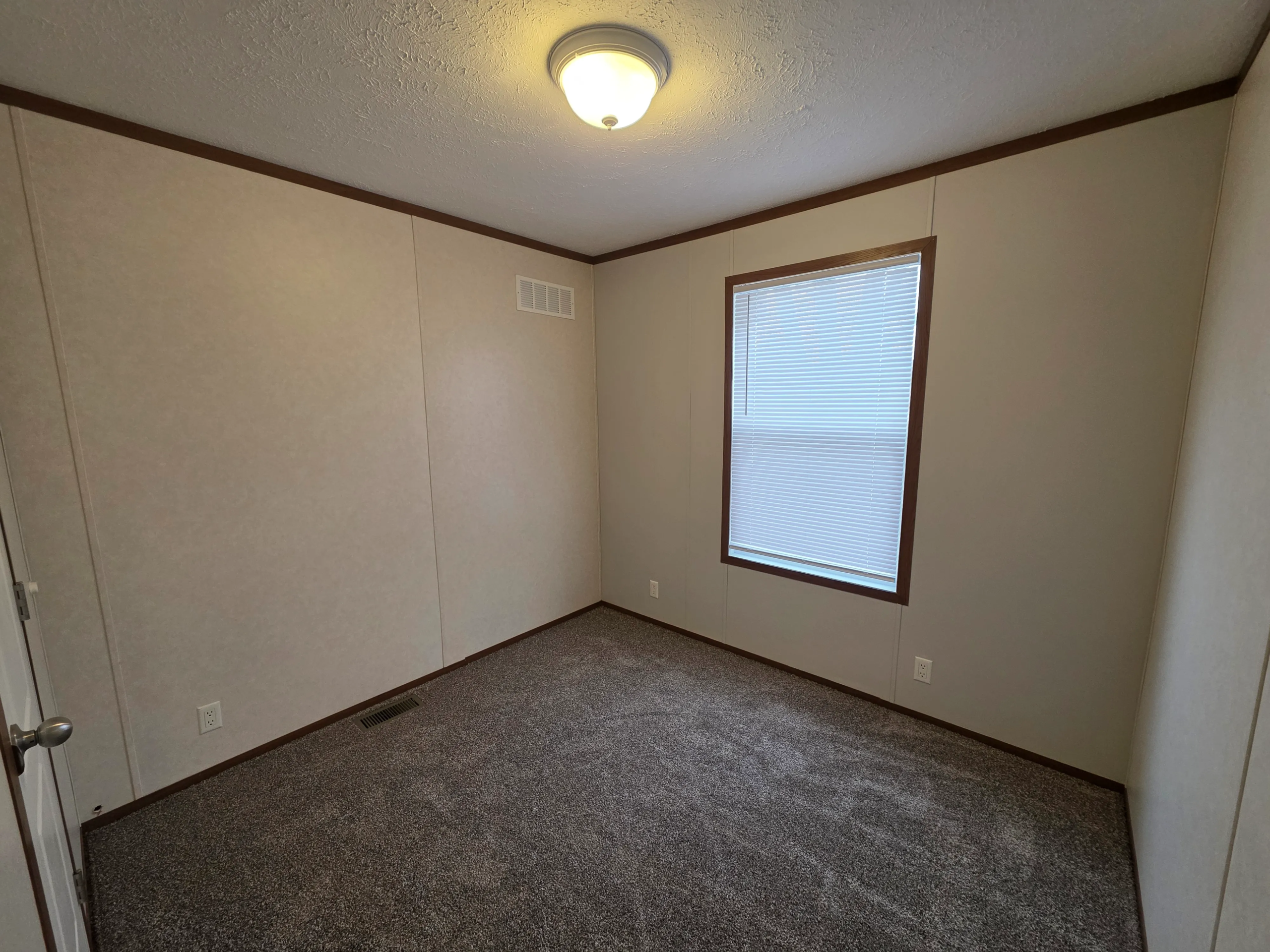 42 Clayton Pulse #341 – Cedar Falls, IA (7)