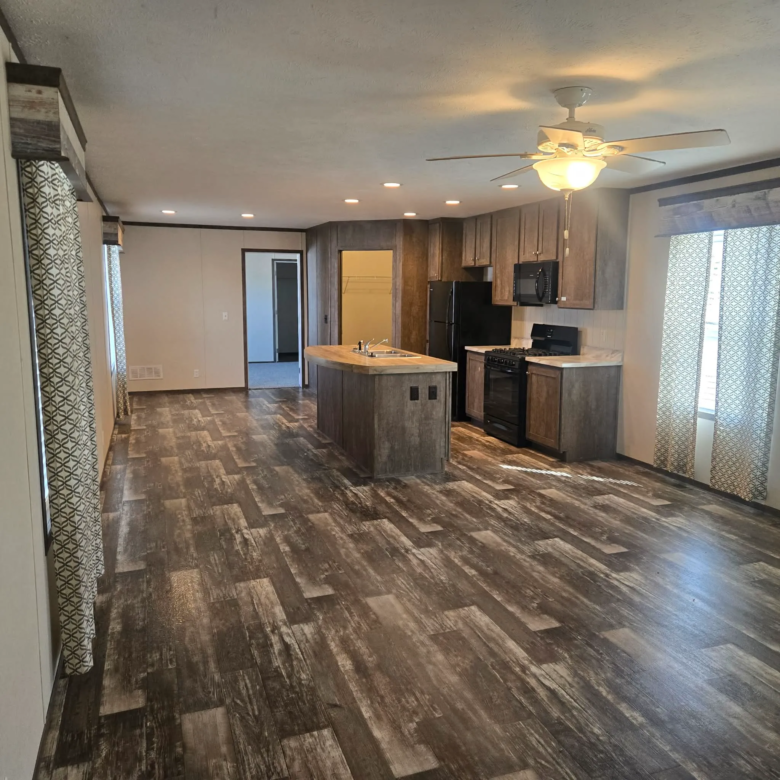 3/2 Clayton #5743KN – Waterloo IA