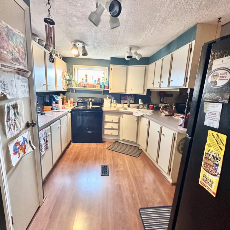 3/2 Mansion #301 – Mt. Morris, MI