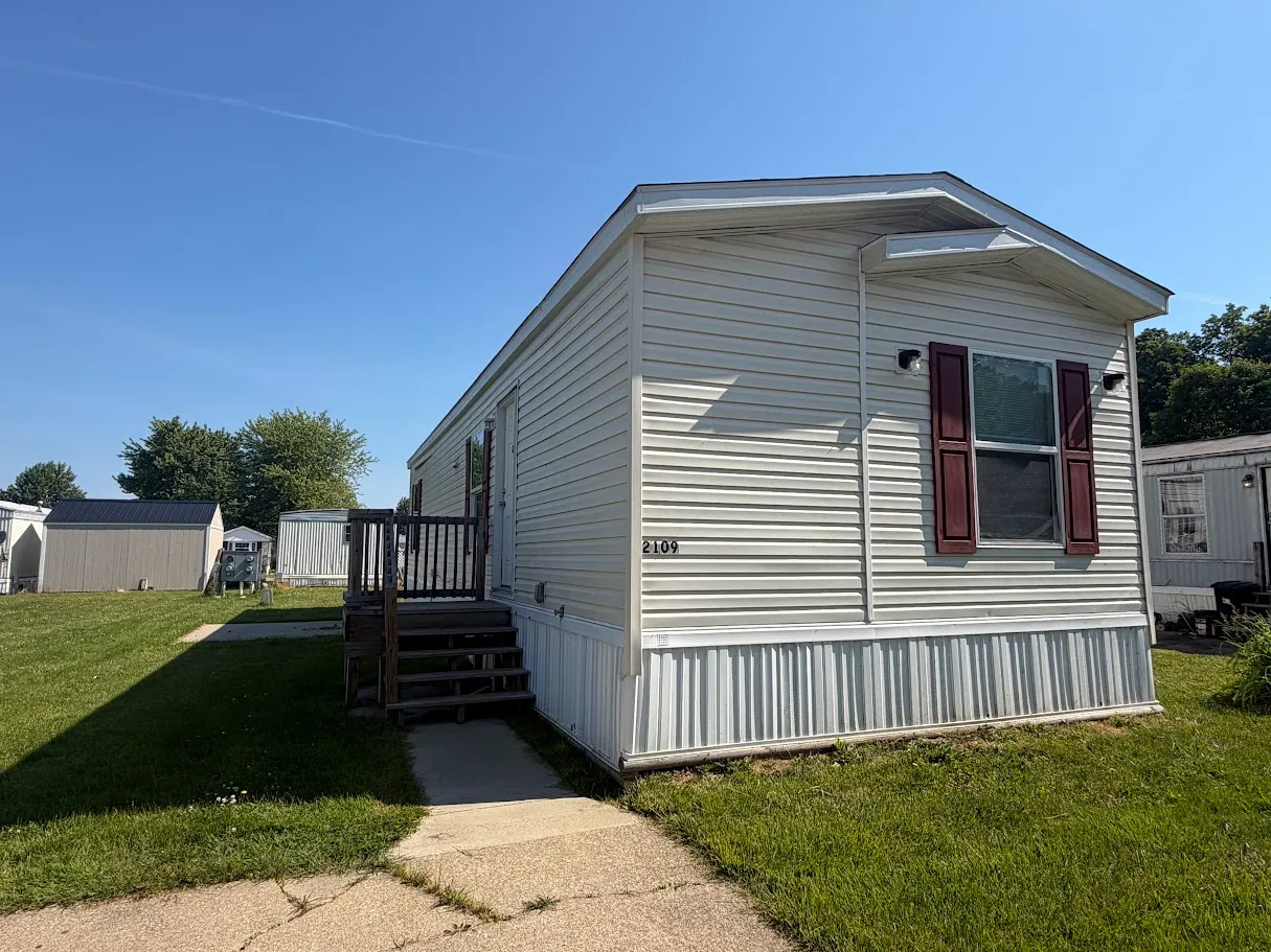 21 Clayton Blazer #241 – Ashtabula, OH (2)