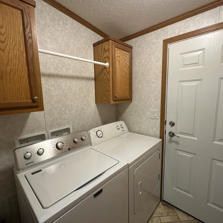 3/2 Shultz Manor Hill #430 – Cedar Rapids, IA