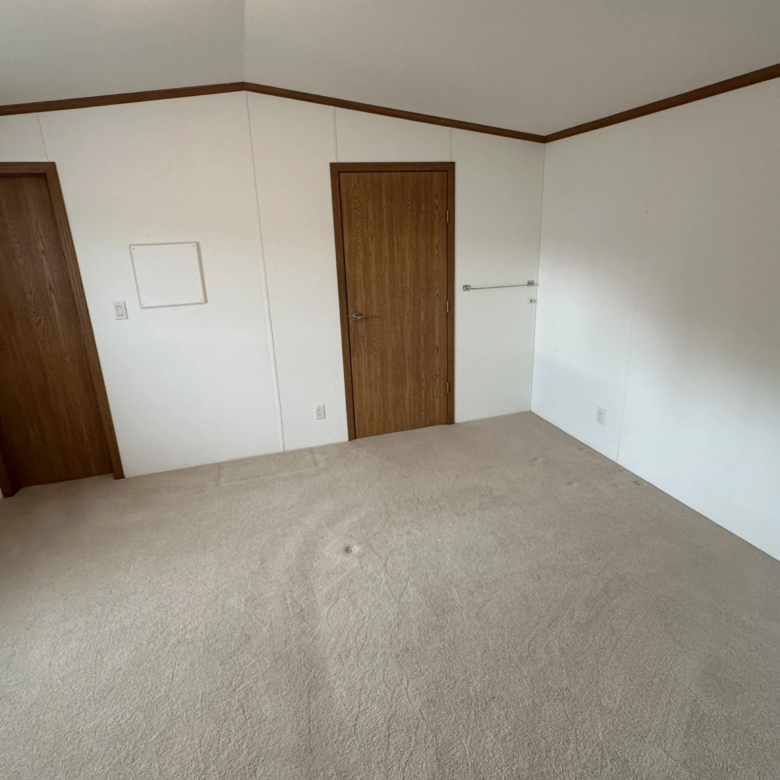 3/2 Shultz Manor Hill #430 – Cedar Rapids, IA