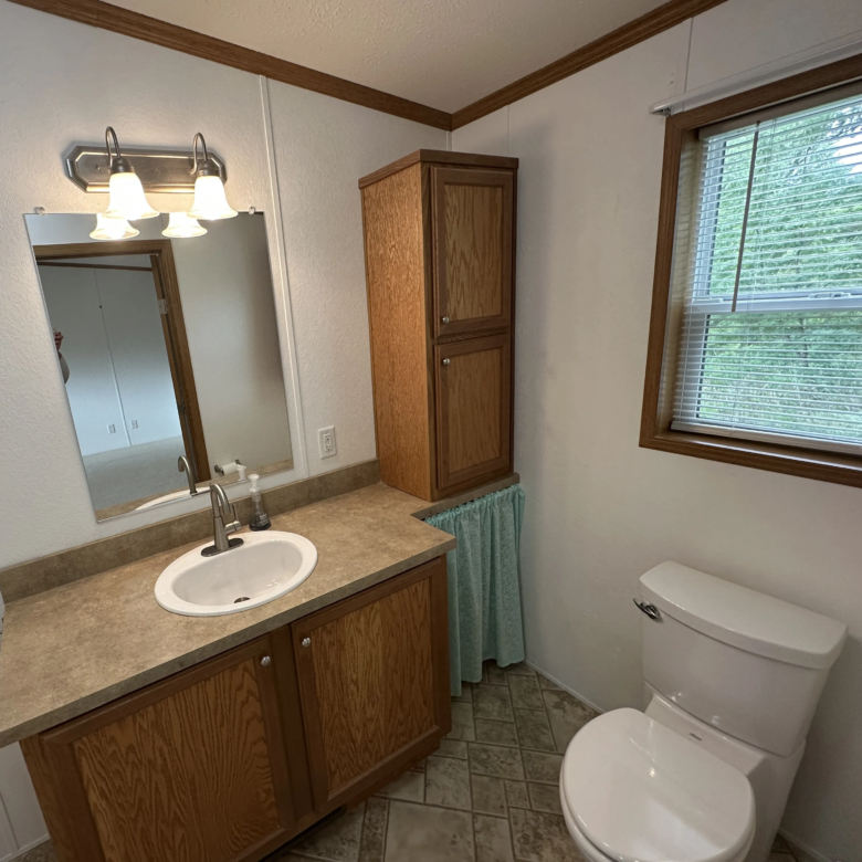 3/2 Shultz Manor Hill #430 – Cedar Rapids, IA