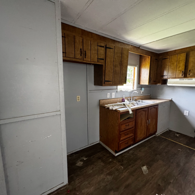 2/1 Duke Hallmark #55 – Ashtabula, OH
