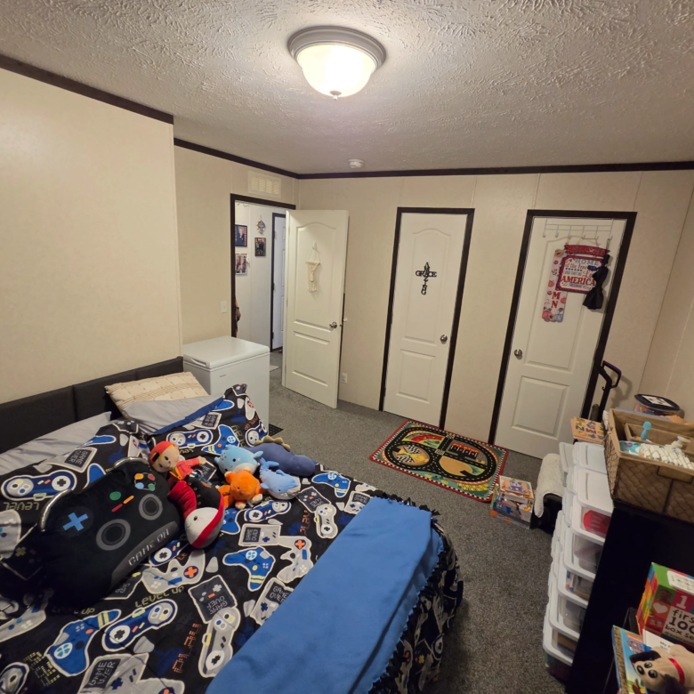 2/2 Clayton #3245KI – Waterloo, IA