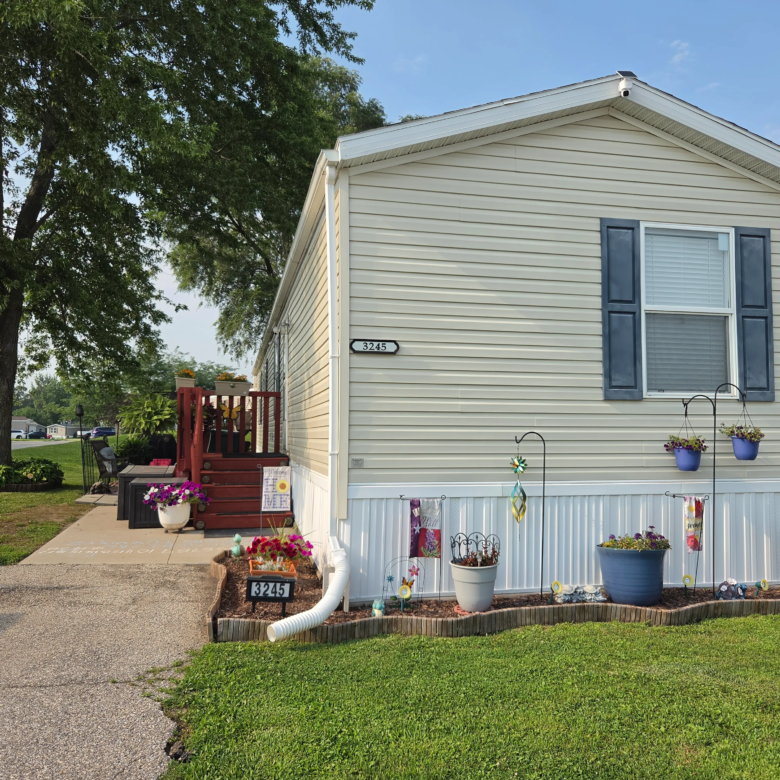 2/2 Clayton #3245KI – Waterloo, IA