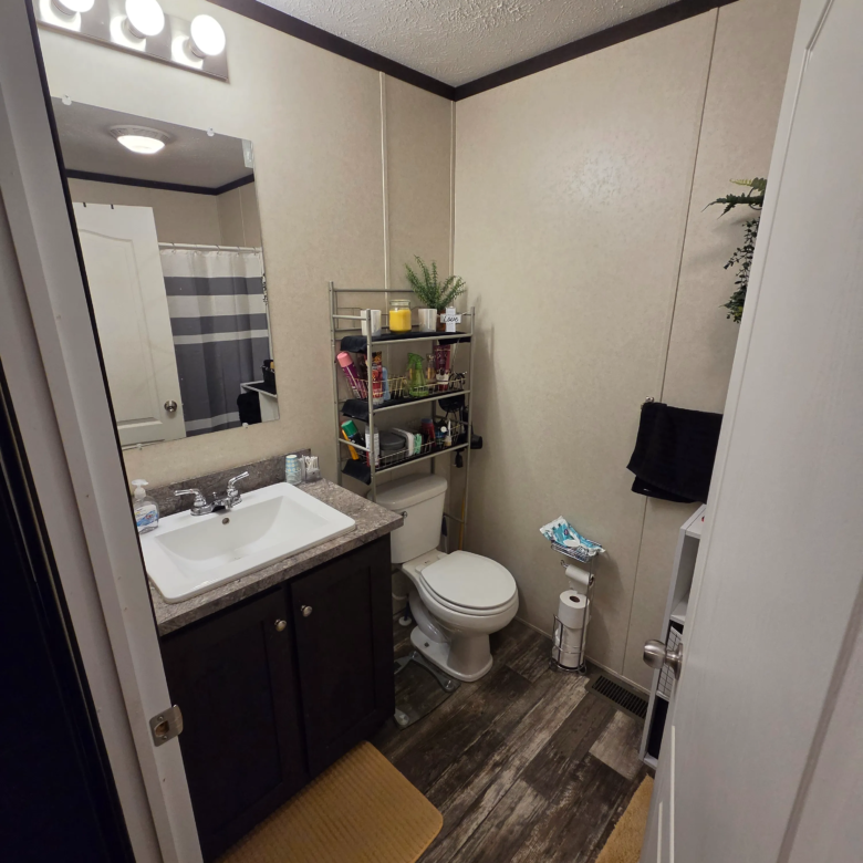 2/2 Clayton #3245KI – Waterloo, IA