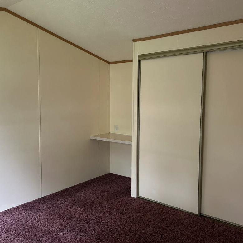 3/1 Colony LM304 #117 Newstead Drive – Indiana, PA
