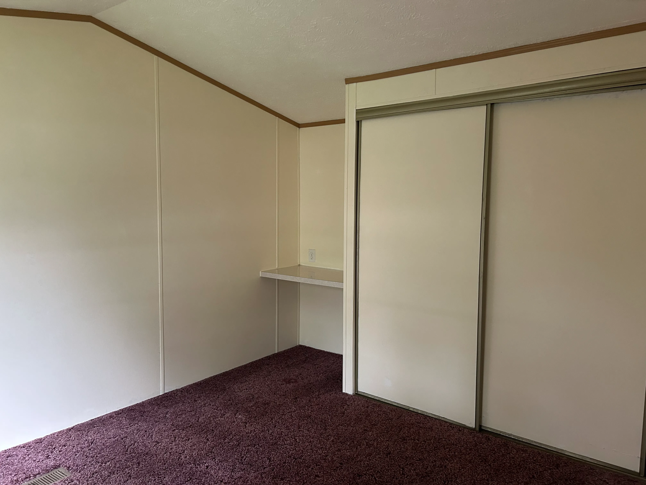 3/1 Colony LM304 #117 Newstead Drive – Indiana, PA