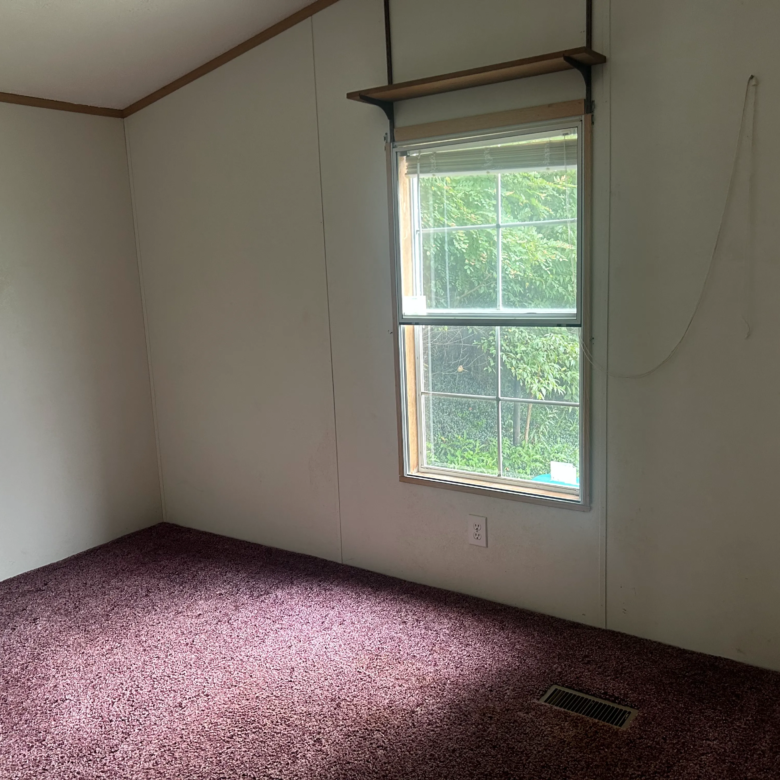 3/1 Colony LM304 #117 Newstead Drive – Indiana, PA