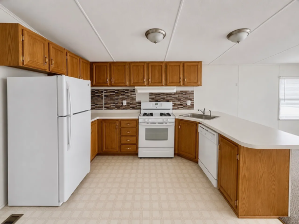 2/2 Forest Ridge #525 – Mt. Morris, MI