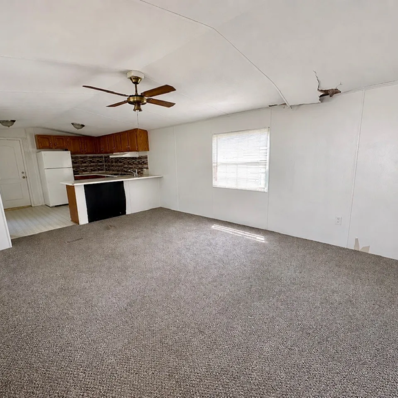 2/2 Forest Ridge #525 – Mt. Morris, MI