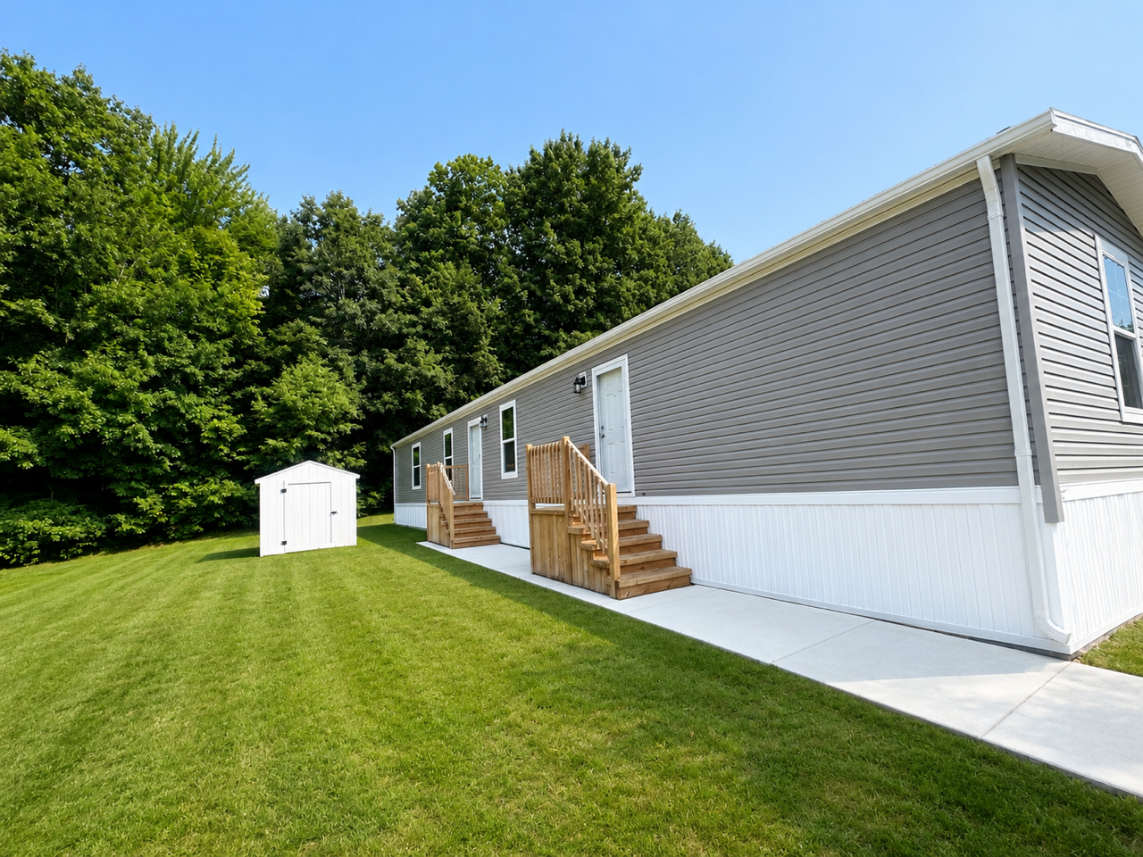 738 exterior 3/2 Champion Redman Advantage #738 – Mt. Morris, MI