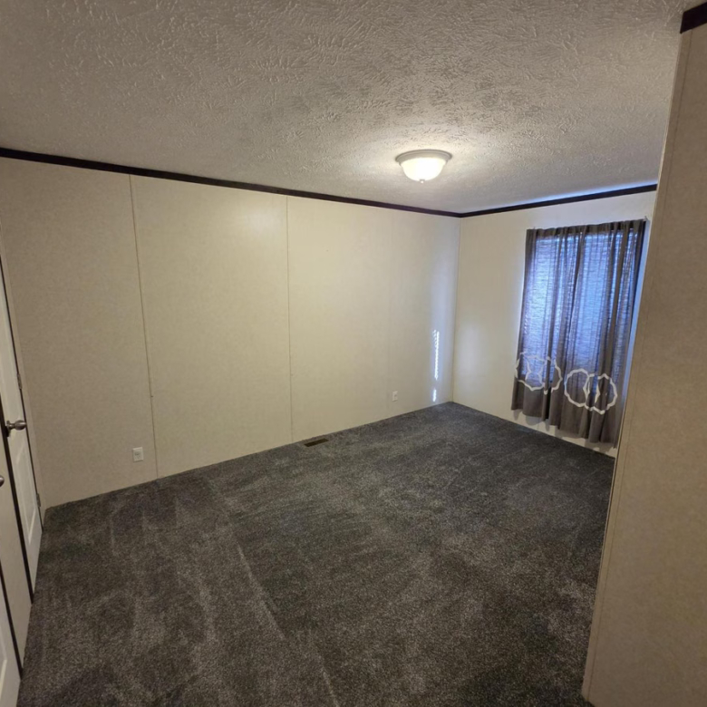 2/2 Clayton #3245KI – Waterloo, IA
