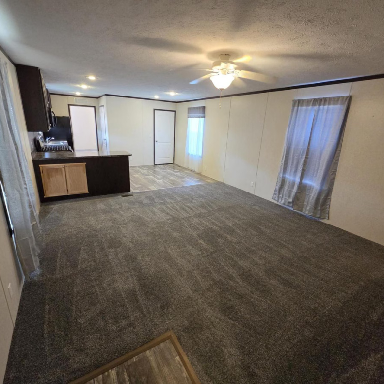 2/2 Clayton #3245KI – Waterloo, IA