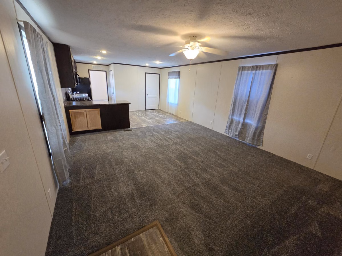 2/2 Clayton #3245KI – Waterloo, IA