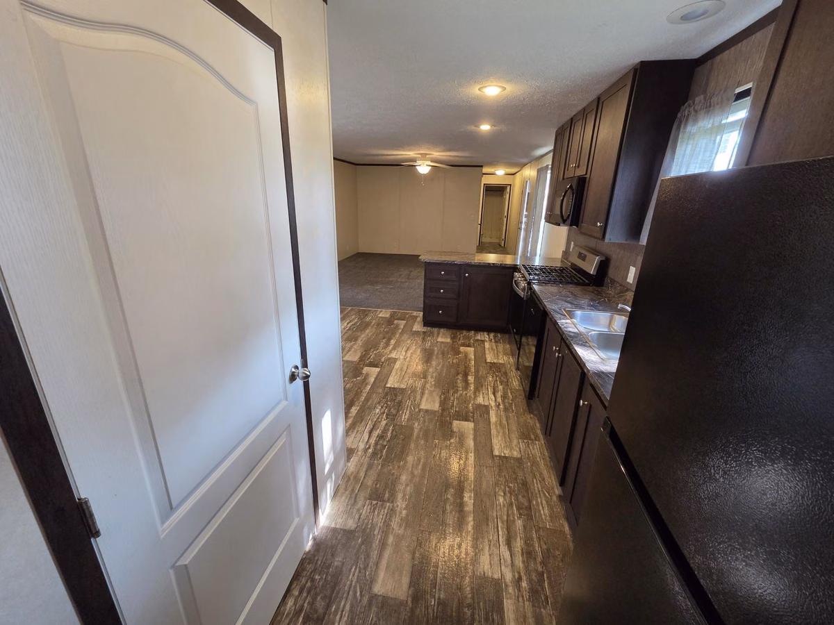2/2 Clayton #3245KI – Waterloo, IA