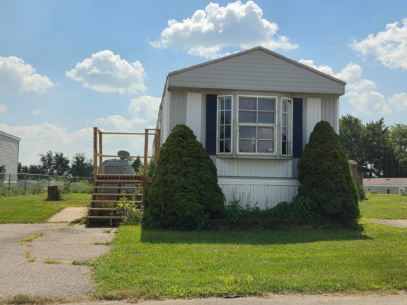 2/1 Skyline #3424QU – Waterloo, IA