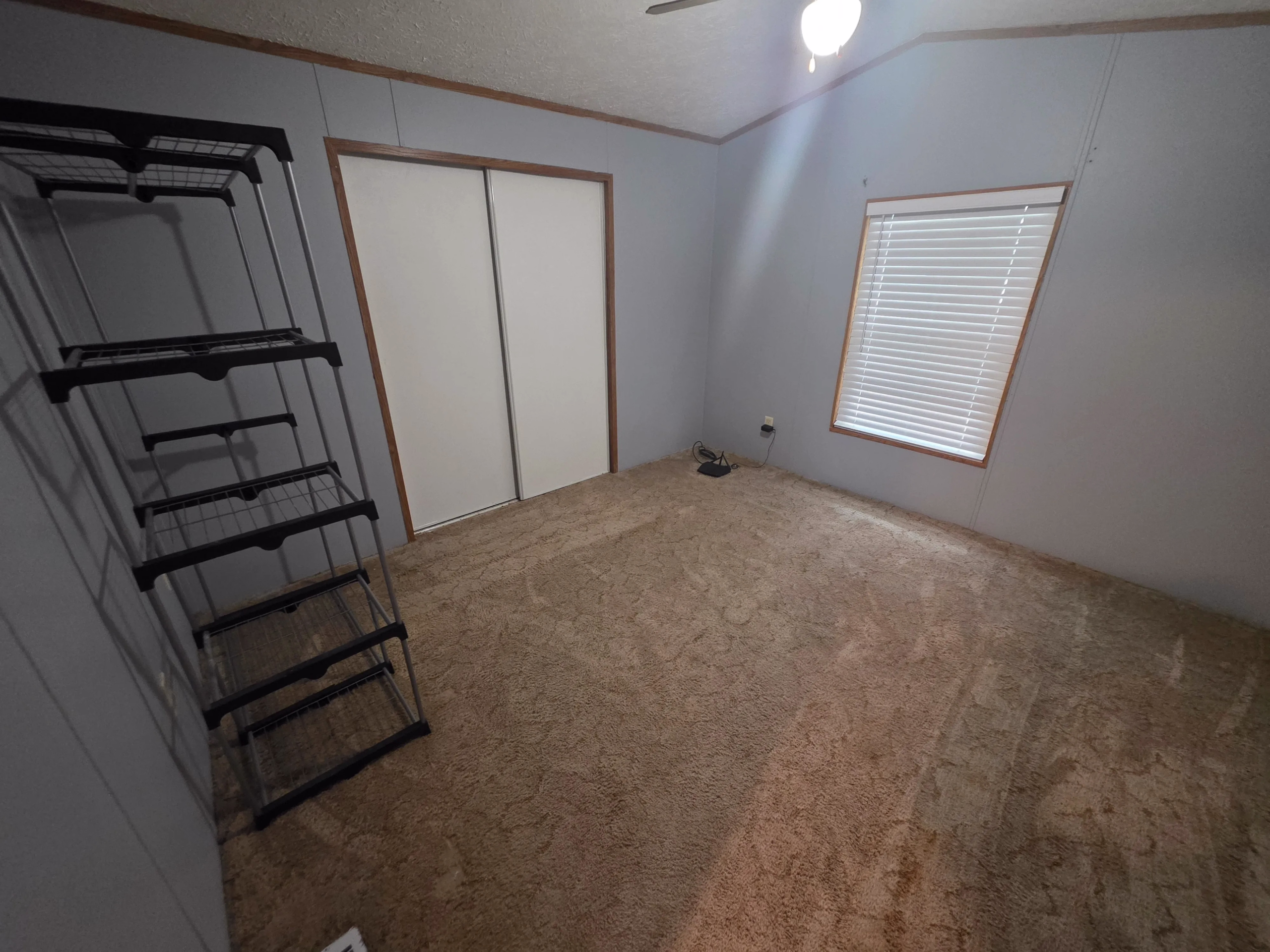 2&1 Holly Park #105 – Cedar Falls, IA (5) 2/1 Holly Park #105 – Cedar Falls, IA