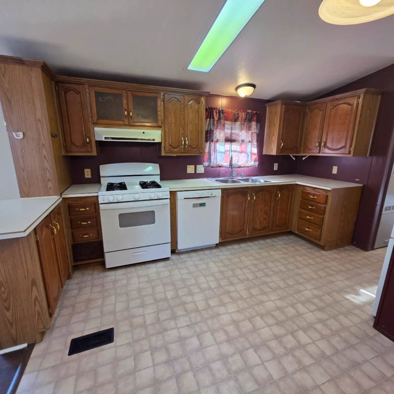 2/2 Marshfield #749 – Cedar Falls, IA