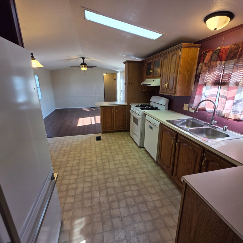 2/2 Marshfield #749 – Cedar Falls, IA