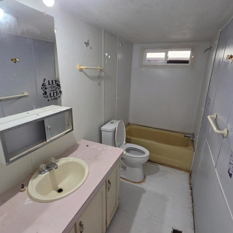 2/2 Sabre #5806DA – Waterloo, IA