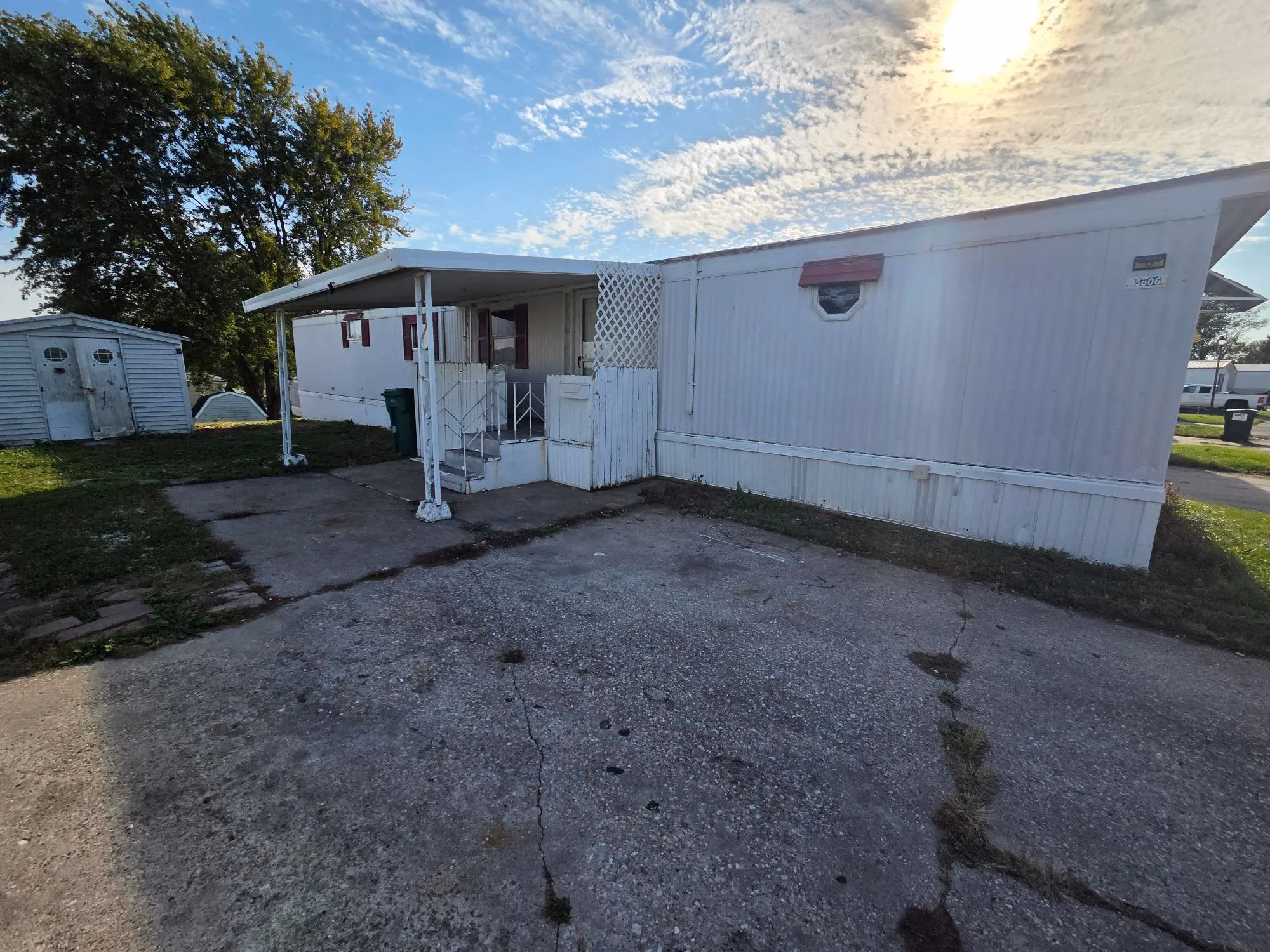 2&2 Sabre #5806DA – Waterloo, IA (5) 2/2 Sabre #5806DA – Waterloo, IA